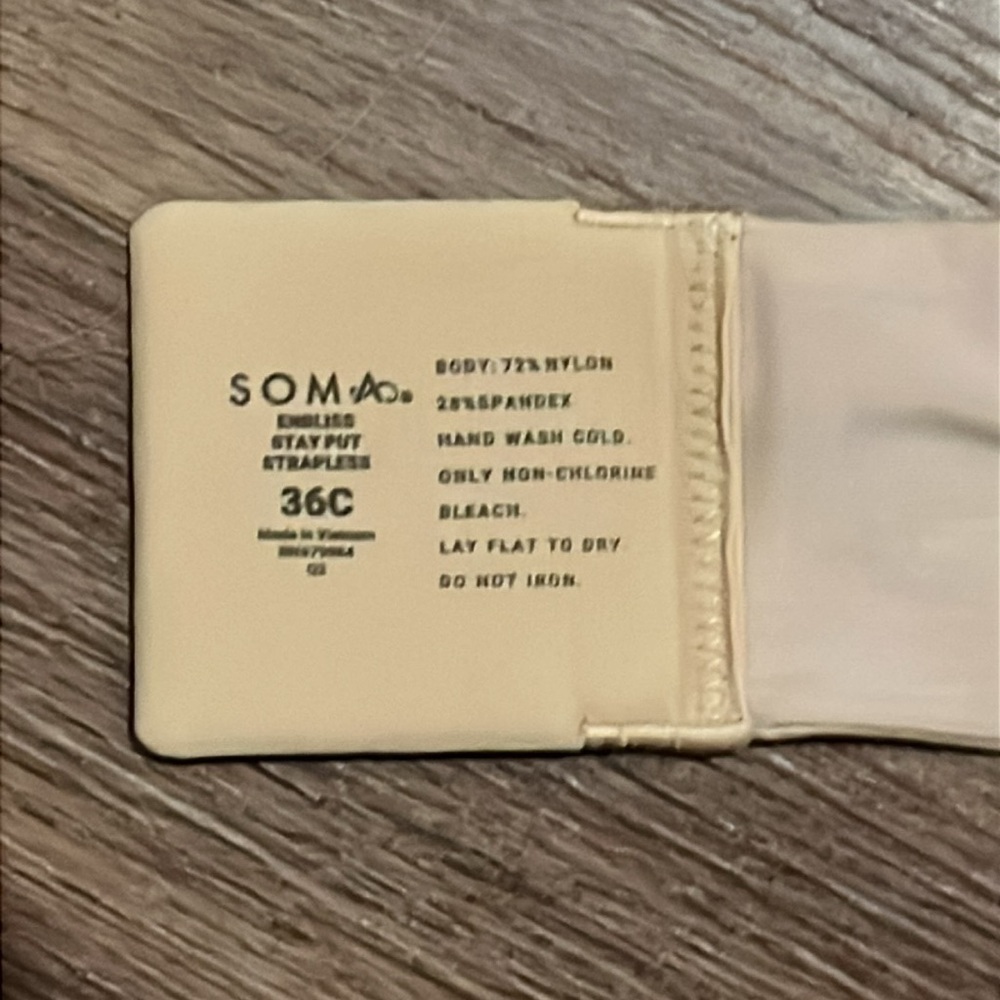 ๐บ Soma Enbliss Strapless Bra 36C - Picture 6 of 8